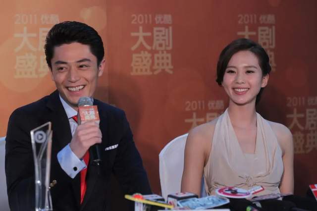 霍建华出院_霍建华生病视频_霍建华生病吊针照