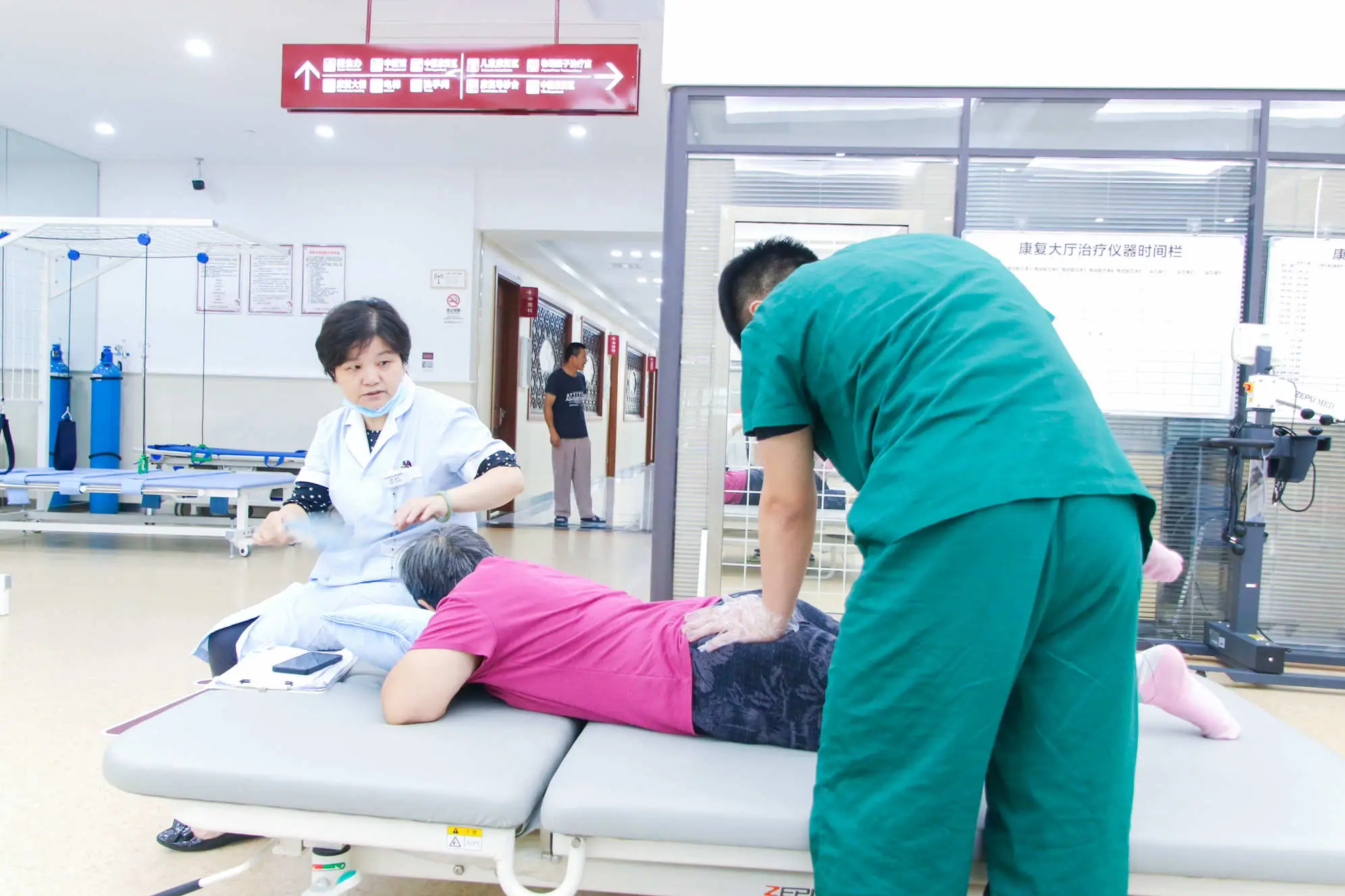 护理院老年价格多少_老年护理院价格_老年护理医院收费标准