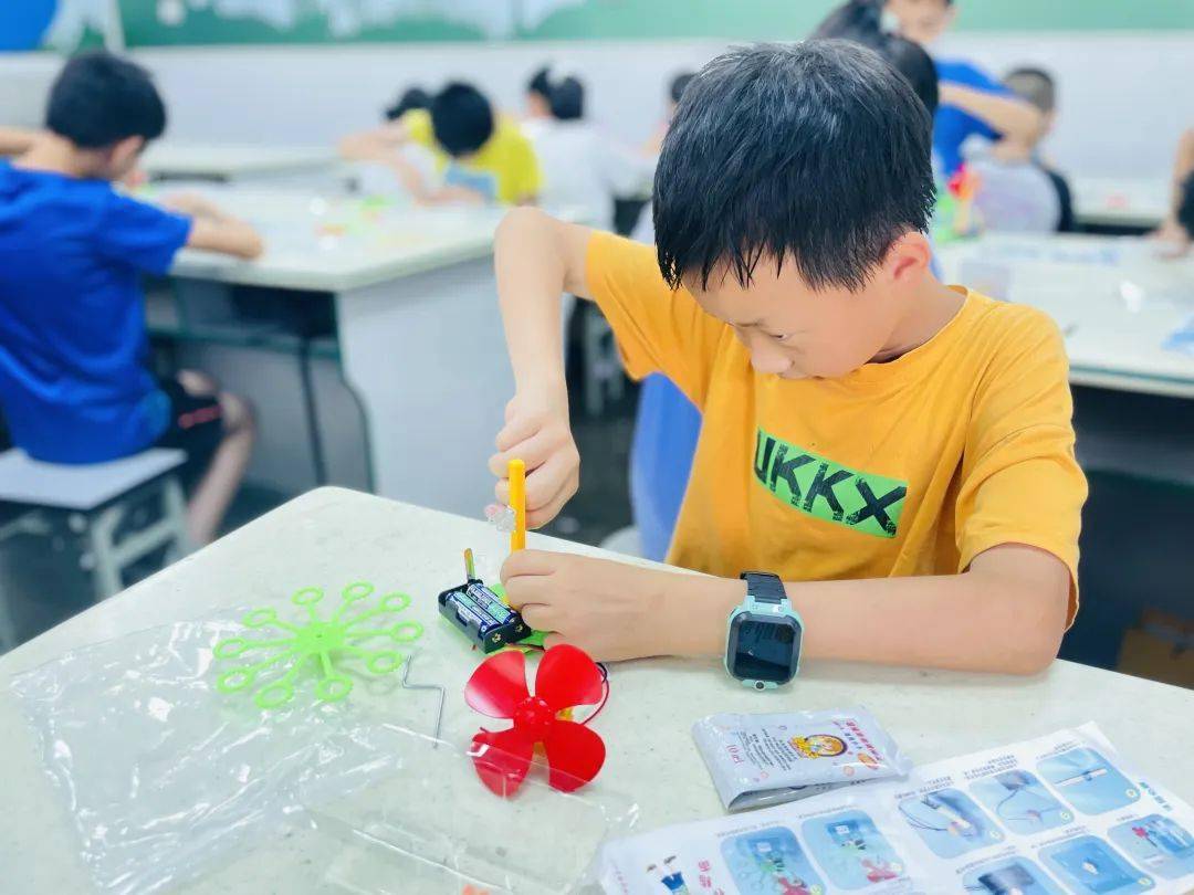 儿童类产品设计_儿童设计产品介绍_儿童产品设计