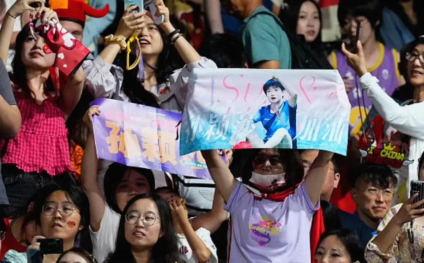 强制重启后电脑巨卡无比_强制重启25次_10240死机强制重启