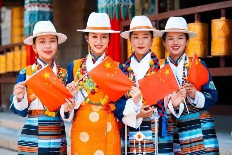 姓名查身份证查询系统_真实姓名查居民身份证号码_查询身份证号码的真实姓名字