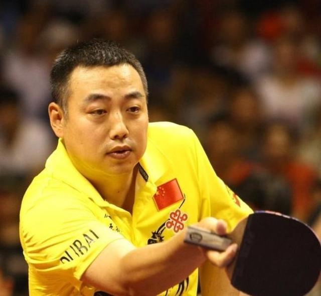 石岩红绿灯摄像头_路口监控_石大路红荔路口监控