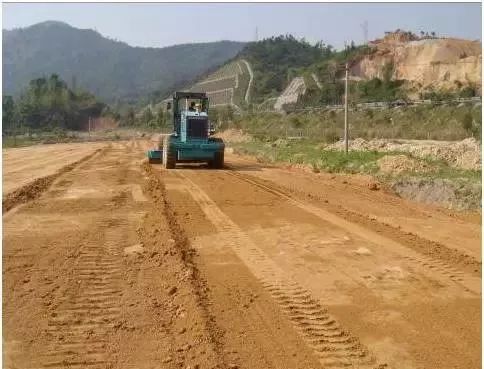 市政道路方案施工方案范本_市政道路施工方案_市政道路施工方案及主要措施