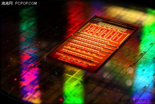 gps 集成芯片_集成芯片引脚的判断方法_集成芯片的作用