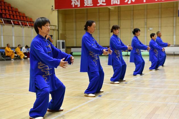 气功治愈胃肠疾病实例_胃病气功社区论坛_喝气功治胃病特效