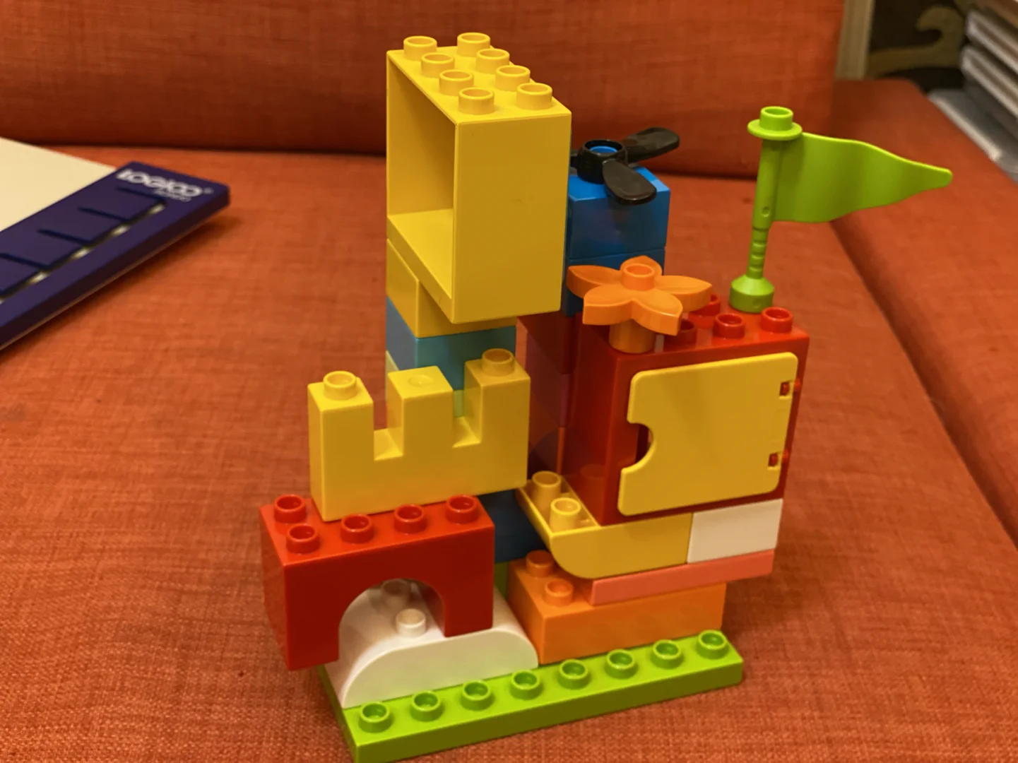 用乐高搭城堡视频_城堡乐高积木拼装视频_乐高9090搭城堡