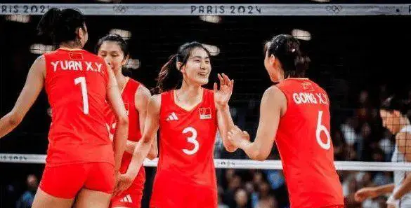 win10下载更新好慢-Win10 更新为何如此艰难？进度条缓慢、错误频发，用户苦不堪言