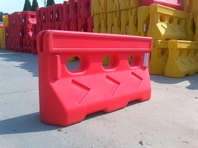 路口导向线是什么意思-路口导向线：路上的指南针，保障交通安全与流畅