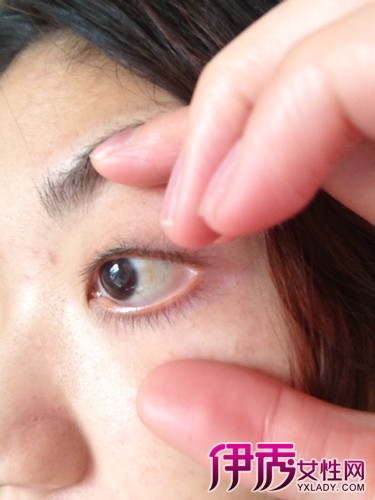 白眼球发蓝好还是发白好_白眼球发蓝是什么_白眼球发蓝是怎么回事