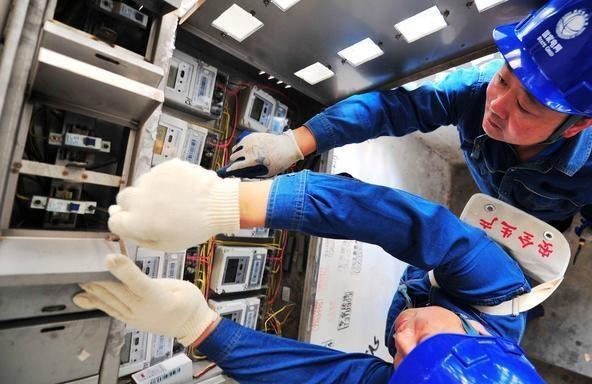 偷电器图片_最好的偷电方法图片_偷电电路图讲解和实物图