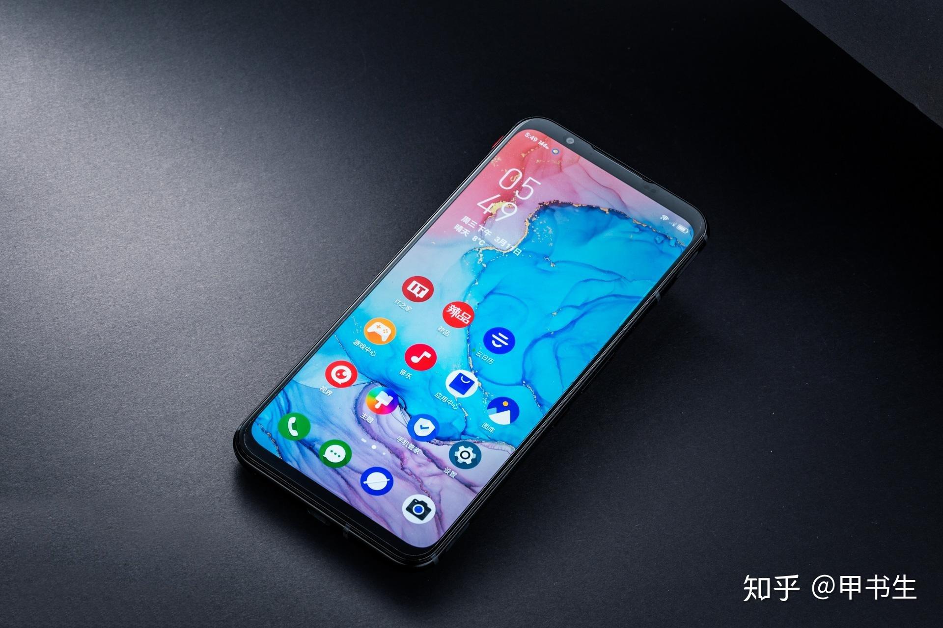 哪款手机的系统好-手机系统五花八门，iOS 流畅度佳，安卓开放性高，各有千秋