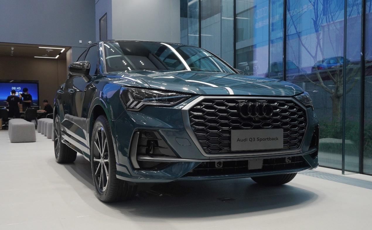 奥迪2024款q3-2024 款奥迪 Q3：颜值爆表、动力强劲的豪华 SUV，你值得拥有