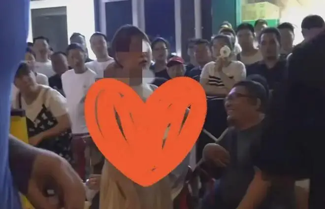 司机高速路口插队_路口司机高速插队怎么处罚_高速路口插队违法吗