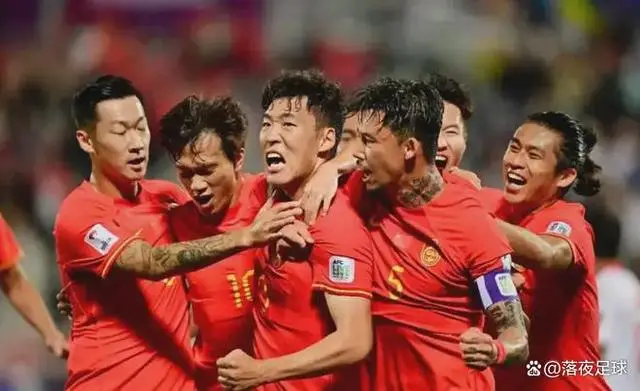 手机做gps定位器_小型手机定位器_用小型手机当gps定位