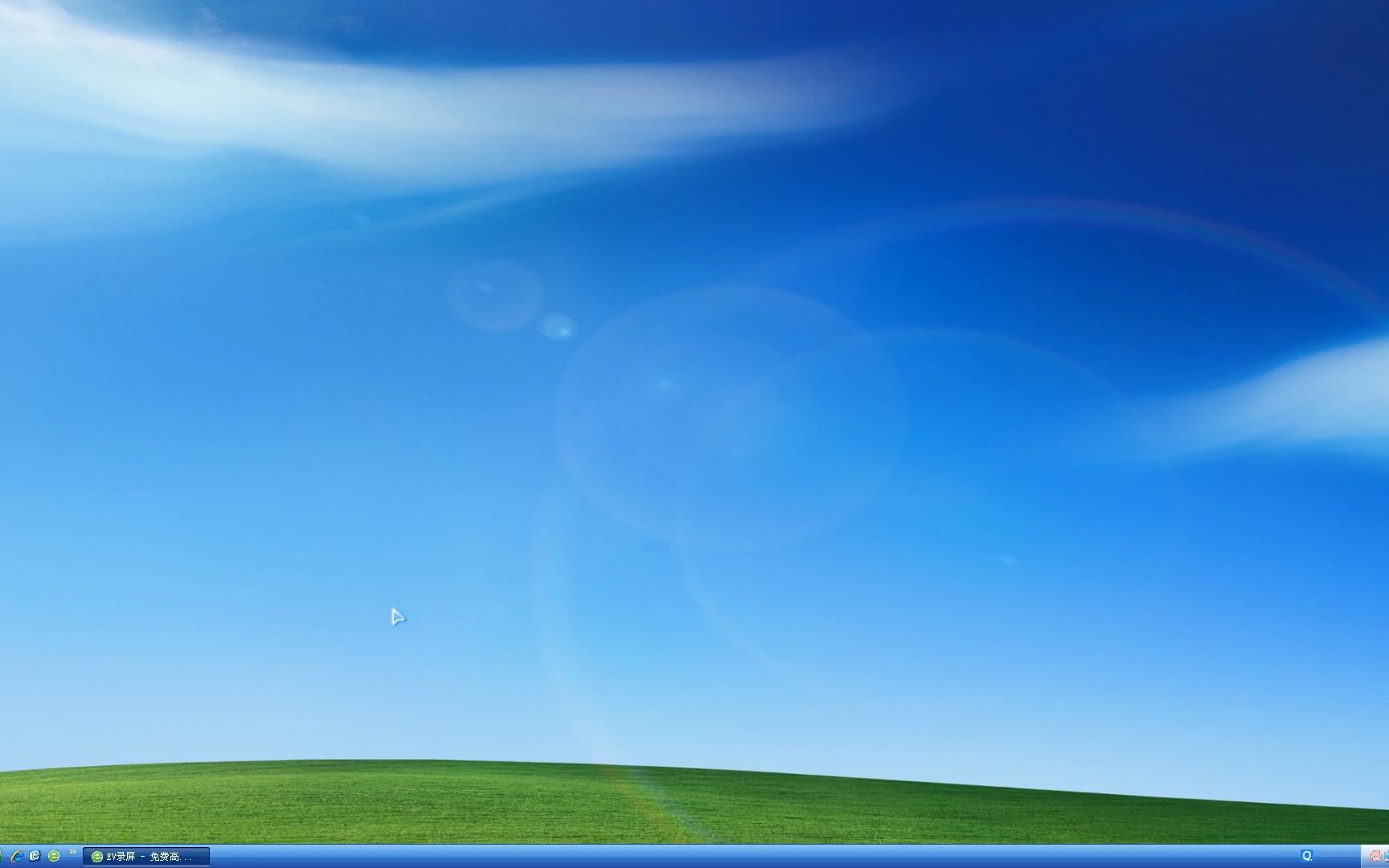 最新版xp-新版 XP 体验：新界面炫酷却难适应，吃内存让老电脑不堪重负