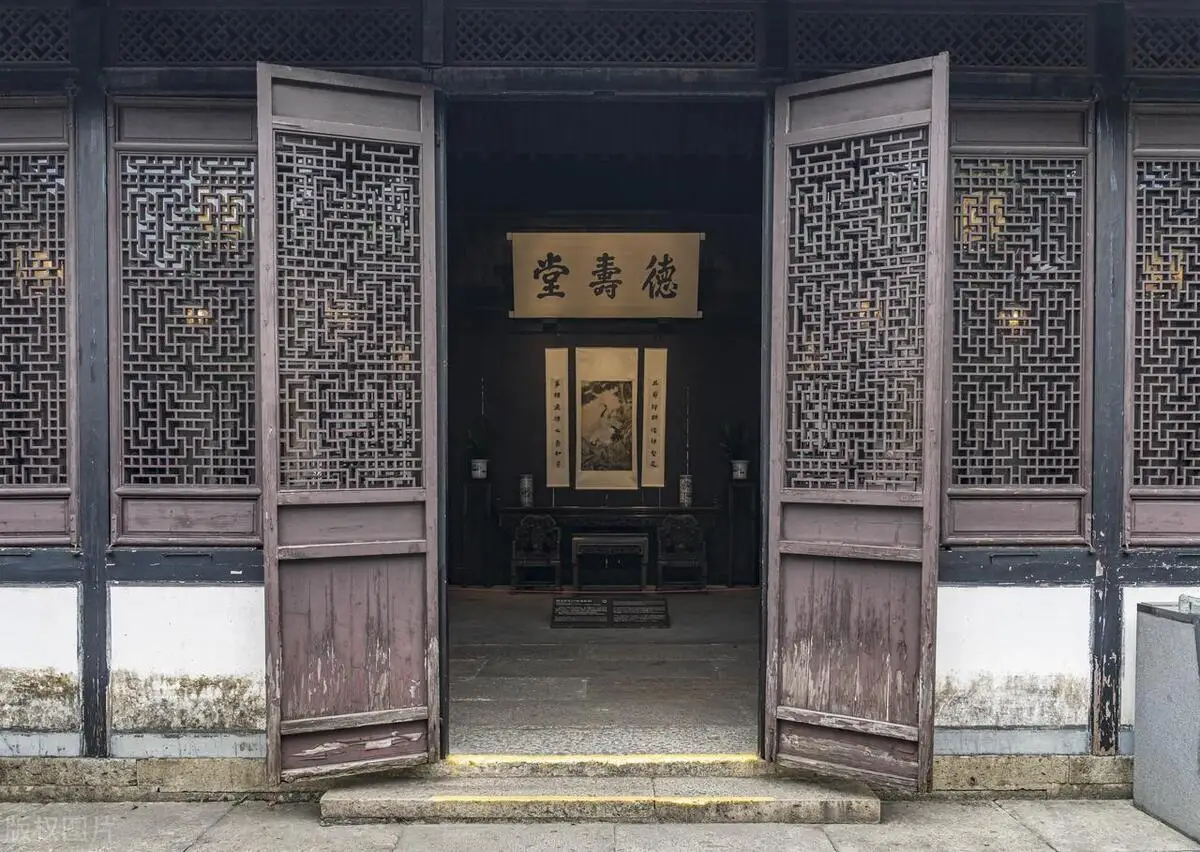 上海鲁迅故居住宿_上海鲁迅故居周边景点_上海鲁迅故居附件酒店