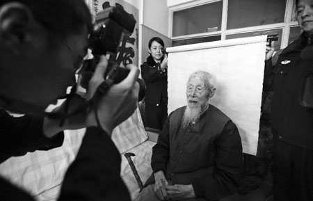 证件号大全身份证_18岁以上的身份证号大全_证件号码大全身份证姓名