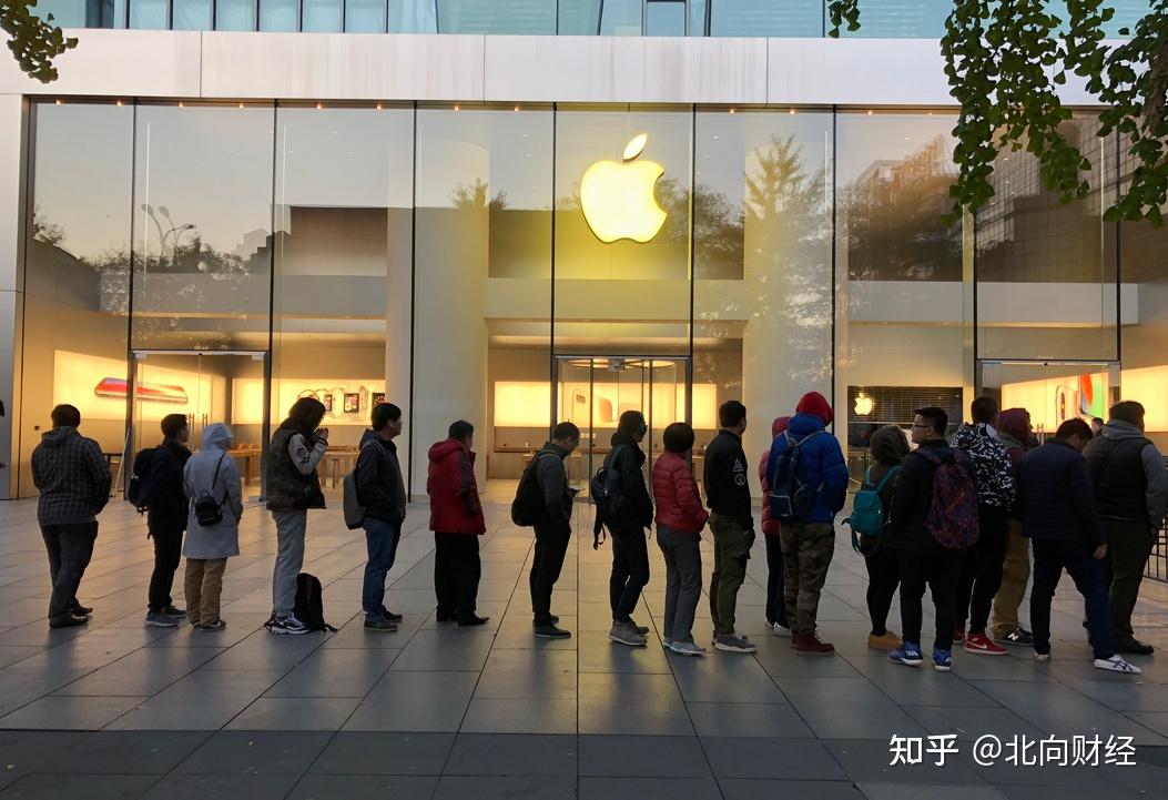 苹果电池突然掉电很快-苹果手机电池寿命骤减，电量消耗过快原因何在？